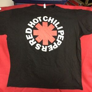Red Hot Chili Peppers tshirt